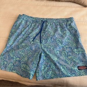 Vineyard vines men’s swim trunks. Like new